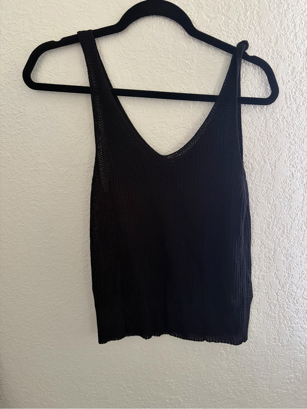 SHEIN Black V-Neck Mesh Knit Tank Top